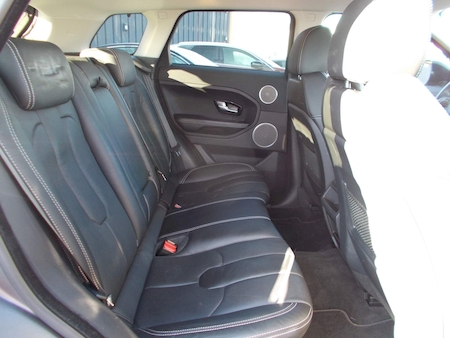 LAND ROVER EVOQUE 2.2 ED4 150 CV DYNAMIQUE BV6    ********** 1 ERE MAIN AVEC SEULEMENT 81700 KMS !!! ***********
